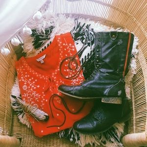 American Eagle Outfitters || Peasant Folk Top